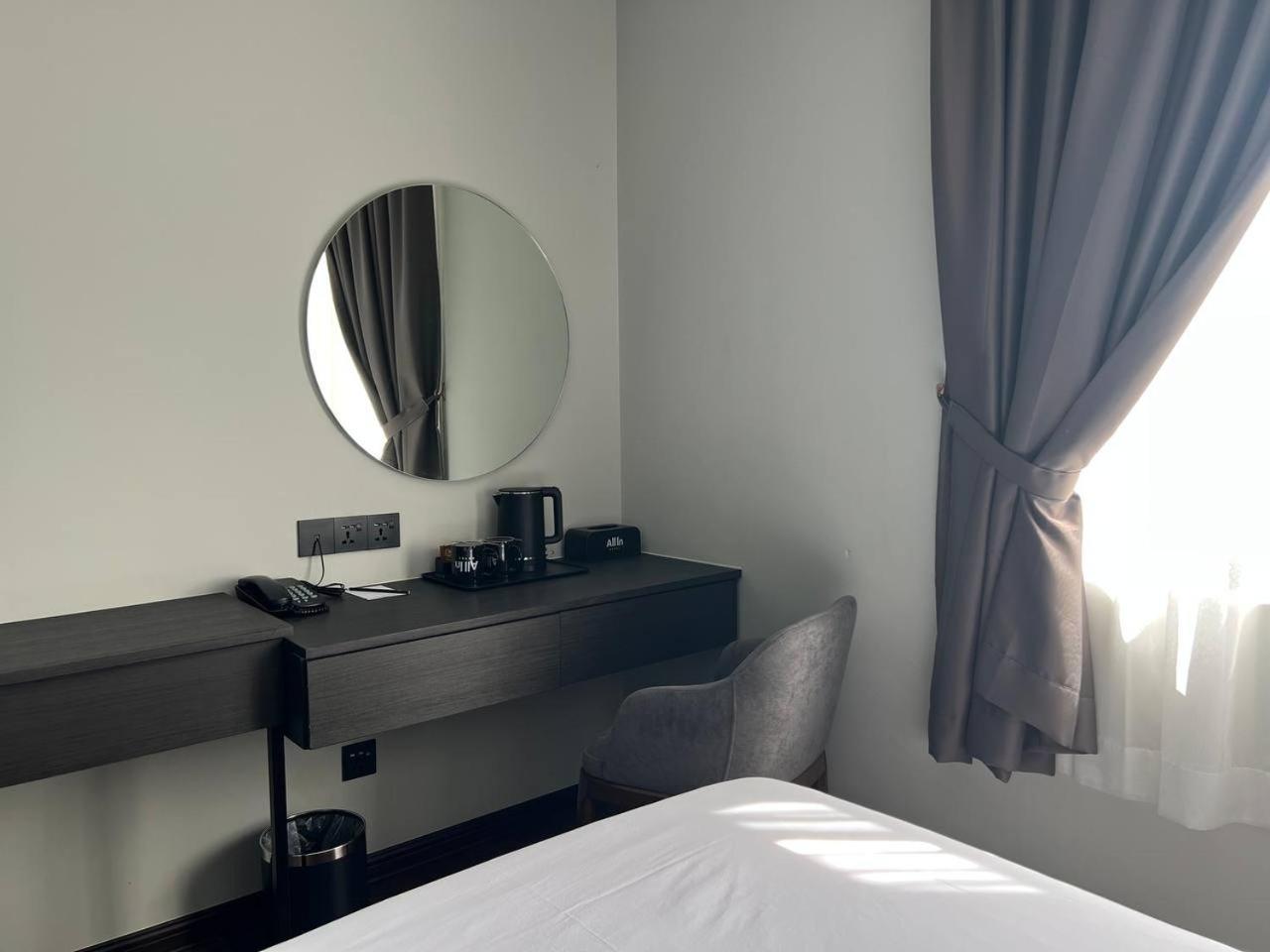 All In Hotel Kangar Exterior foto
